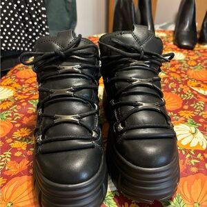 Steve Madden size 9 M new never worn